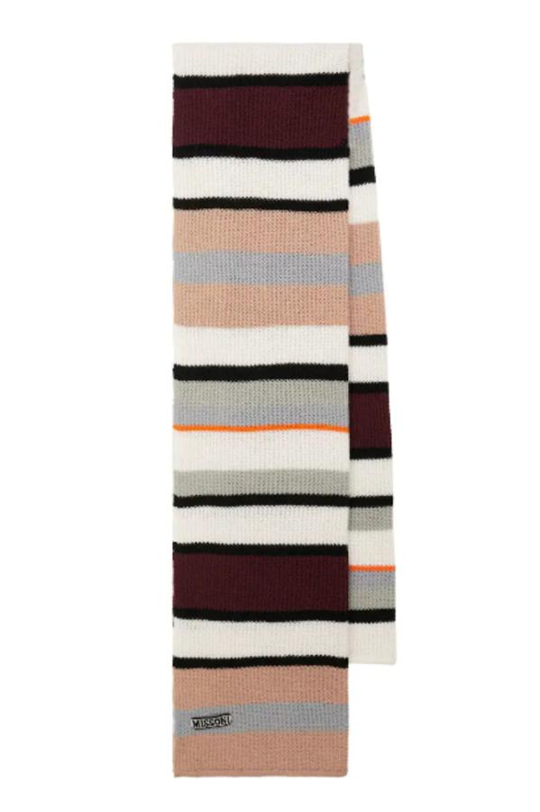 Missoni - Accesorios originales para los looks Navideños. Bufanda de lana en bloques de color, de Missoni. Precio: 413€.