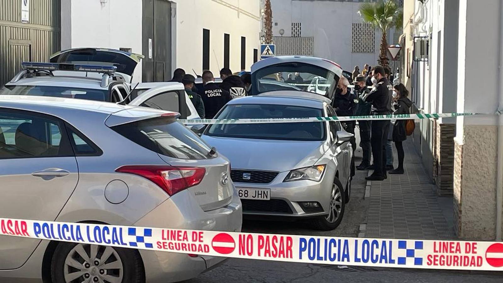 Un tiroteo en El Viso del Alcor acaba con dos muertos en las inmediaciones de un colegio