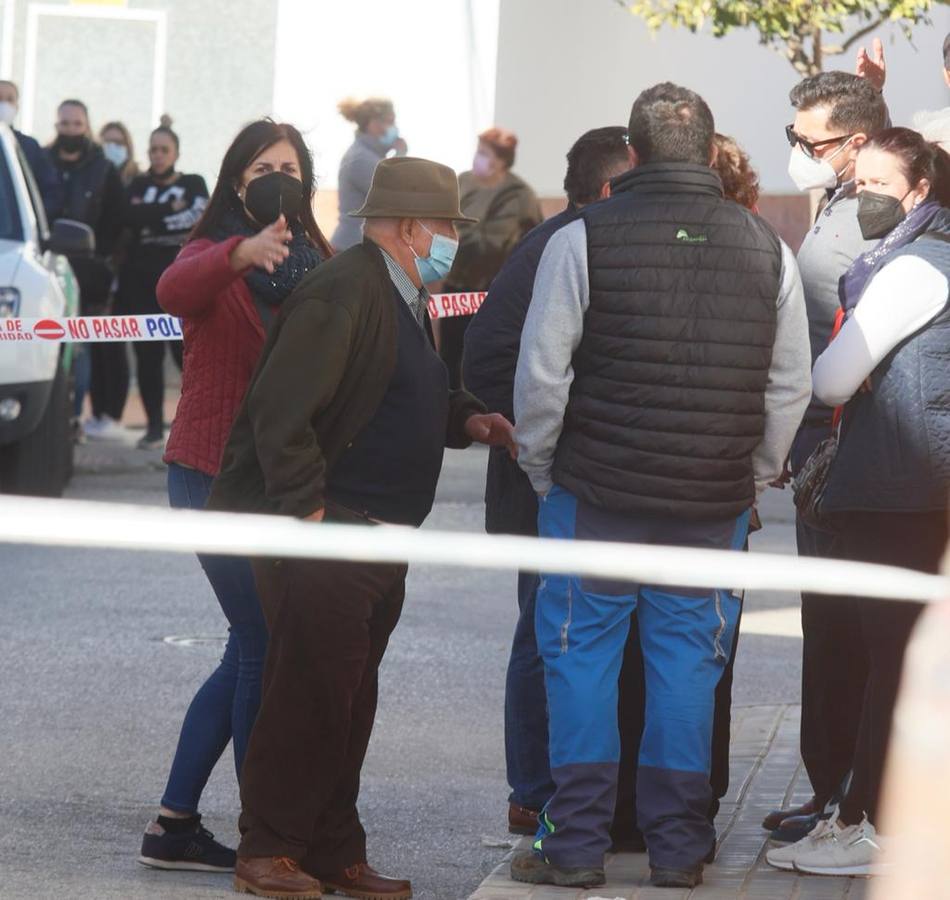 Un tiroteo en El Viso del Alcor acaba con dos muertos en las inmediaciones de un colegio