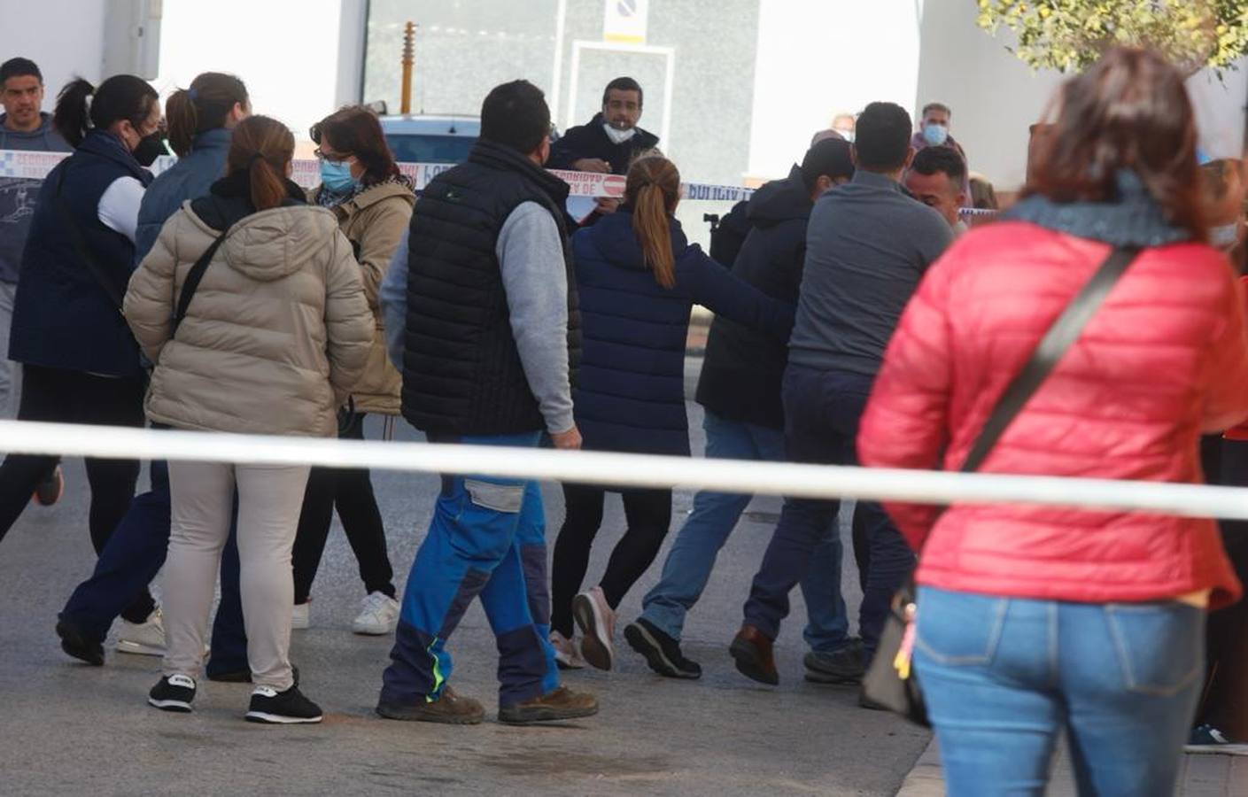 Un tiroteo en El Viso del Alcor acaba con dos muertos en las inmediaciones de un colegio