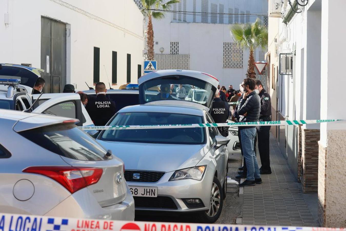 Un tiroteo en El Viso del Alcor acaba con dos muertos en las inmediaciones de un colegio