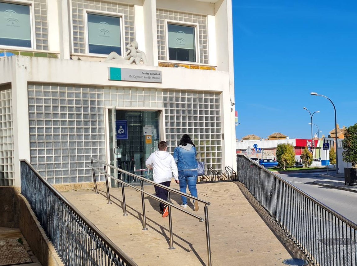 FOTOS: Primer día de vacunación contra el Covid en los menores de 12 años de la provincia de Cádiz