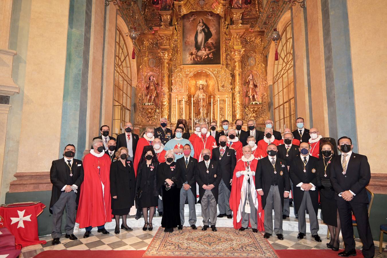 FOTOS: Así ha sido la ceremonia de ingreso de los nuevos miembros de Caballeros Hospitalarios en Cádiz