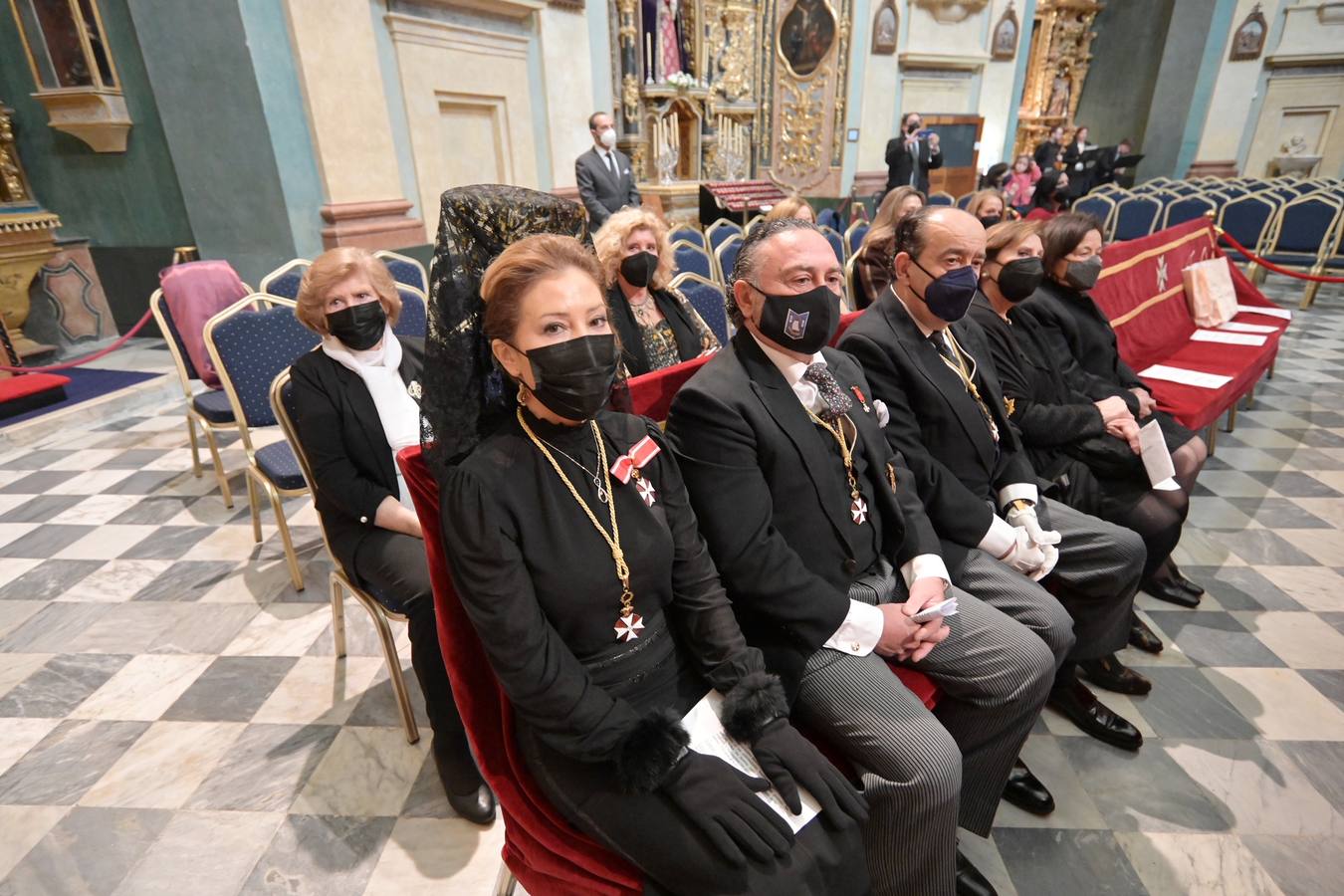 FOTOS: Así ha sido la ceremonia de ingreso de los nuevos miembros de Caballeros Hospitalarios en Cádiz