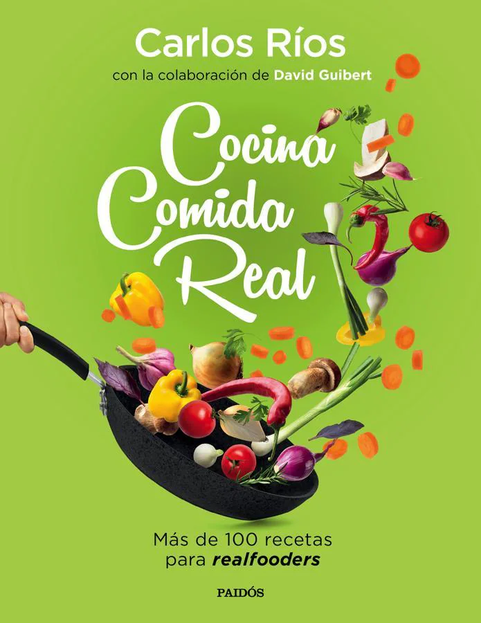 'Cocina comida real', de Carlos Ríos. El dietista-nutricionista <a href="https://www.abc.es/bienestar/alimentacion/abci-como-adelgazar-realfood-reto-carlos-rios-para-perder-peso-forma-saludable-202001110307_noticia.html" target="_blank">Carlos Ríos</a>, creador del movimiento «Realfooding», publica con la colaboración del especialista en cocina «planted based» el libro «Cocina comida real» en el que aporta 100 recetas inéditas y técnicas culinarias para seguir una dieta sana. Su anterior libro «Come comida real» fue un best-seller.