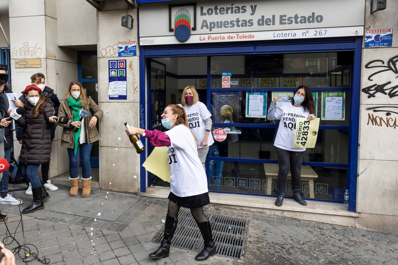 La alegría de la Lotería de Navidad, en imágenes