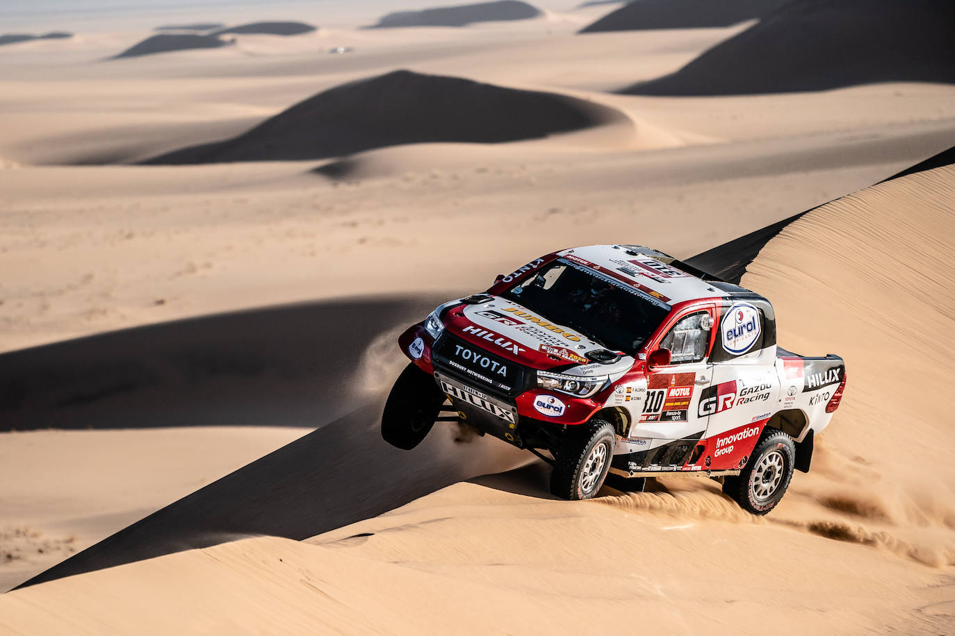 El Toyota Hilux Dakar pasa a formar parte del Museo Fernando Alonso