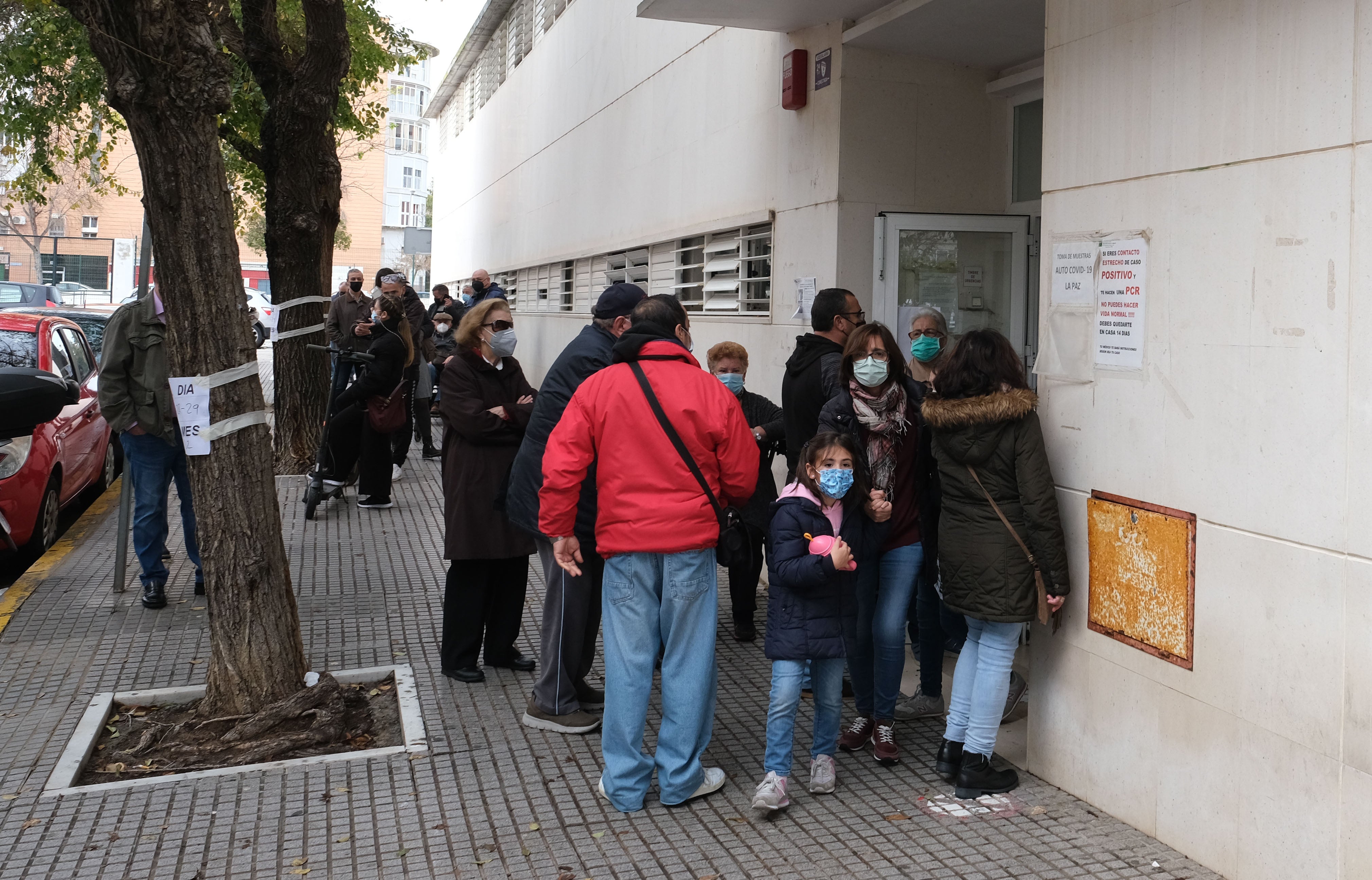 En imágenes: Nuevos puntos para test de diagnóstico de covid en Cádiz