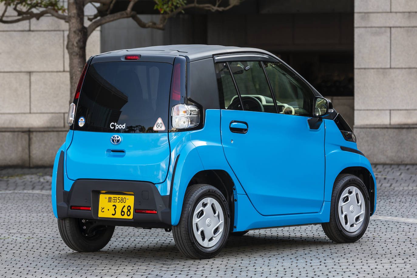 Toyota lanza en Japón el ultracompacto C+pod 100% eléctrico