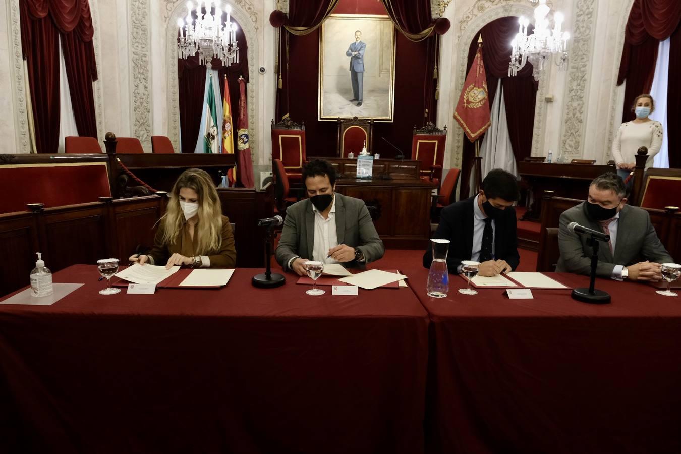 Fotos: Firma del convenio para el proyecto de la Ciudad de la Justicia de Cádiz