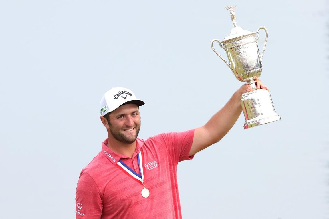 Rahm hizo realidad el sueño de Seve. El golfista vasco se convirtió en el primer español que gana el US Open, uno de los majors que aún se le resistía al golf nacional y una de las obsesiones de Seve Ballesteros. No fue un año redondo para Rahm, que pocos días antes de participar en los Juegos de Tokio dio positivo por coronavirus y tuvo que ver la cita olímpica desde casa