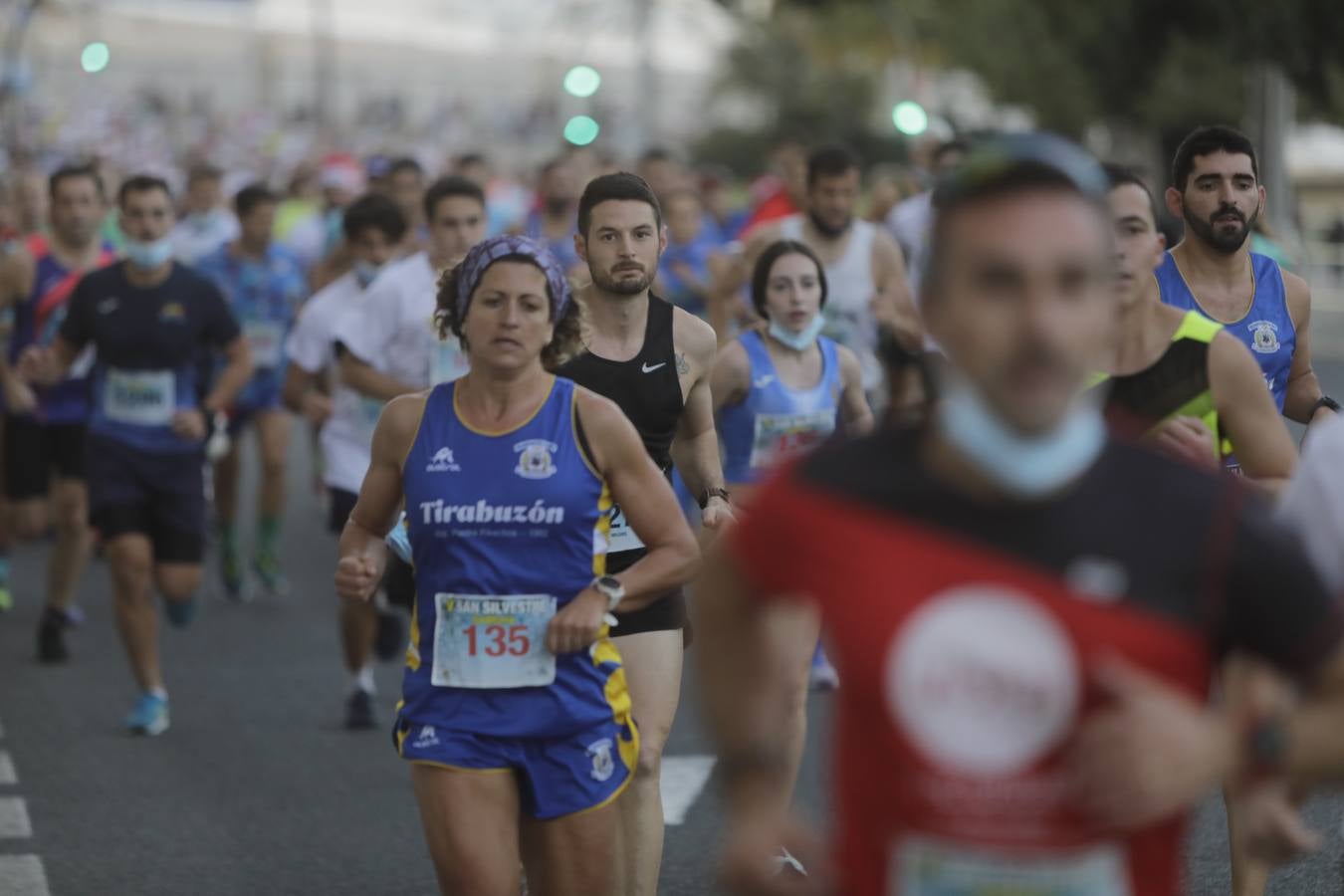 FOTOS: La Carrera San Silvestre de Cádiz, en imágenes