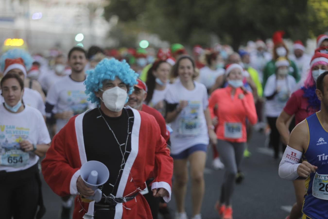 FOTOS: La Carrera San Silvestre de Cádiz, en imágenes