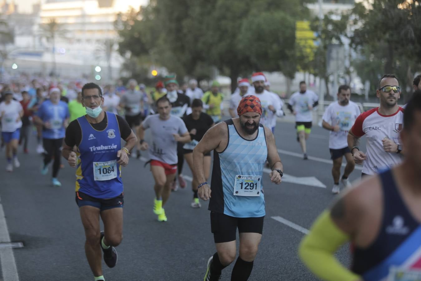 FOTOS: La Carrera San Silvestre de Cádiz, en imágenes