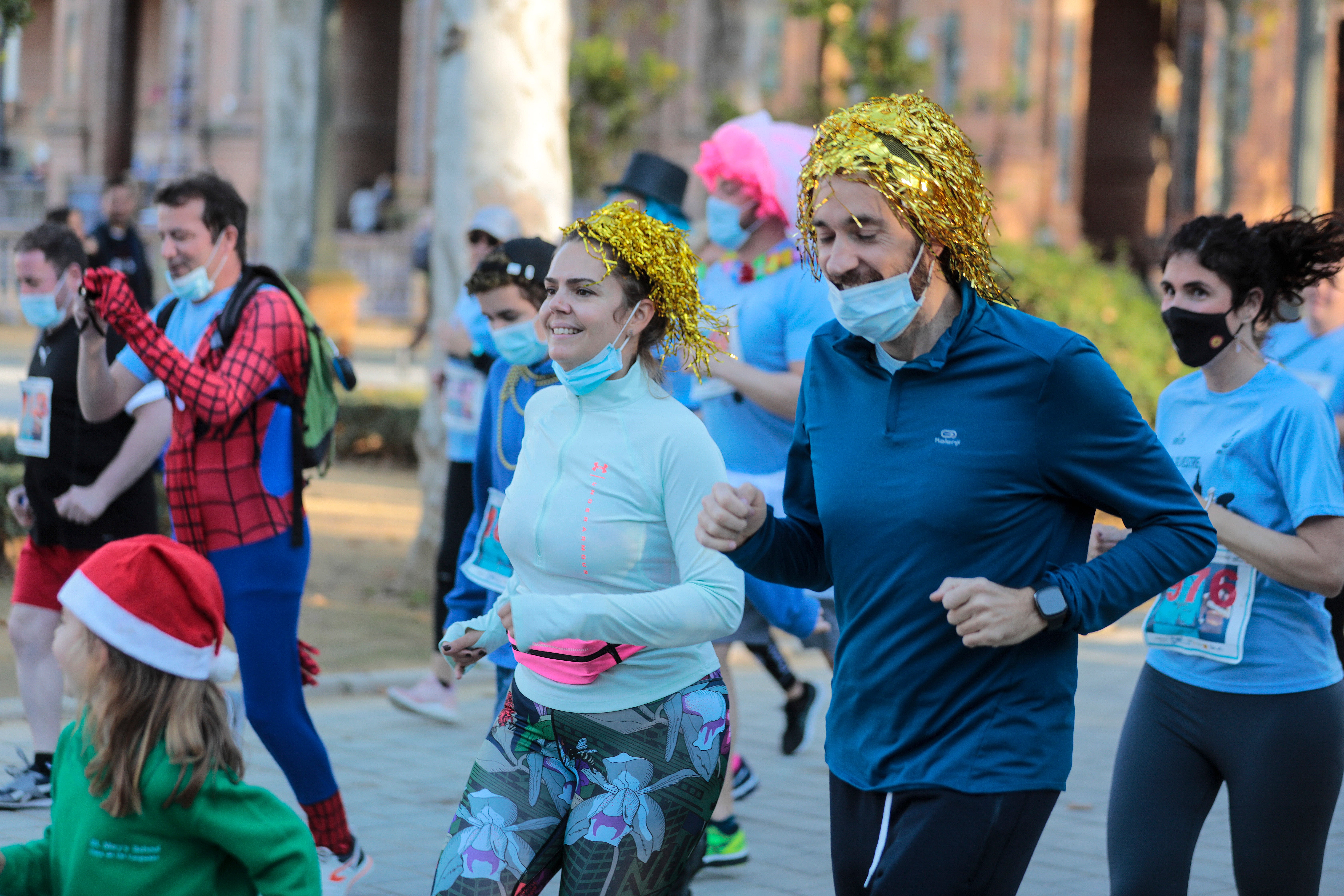 ¿Has corrido la San Silvestre de Sevilla? Búscate en nuestra galería (I)