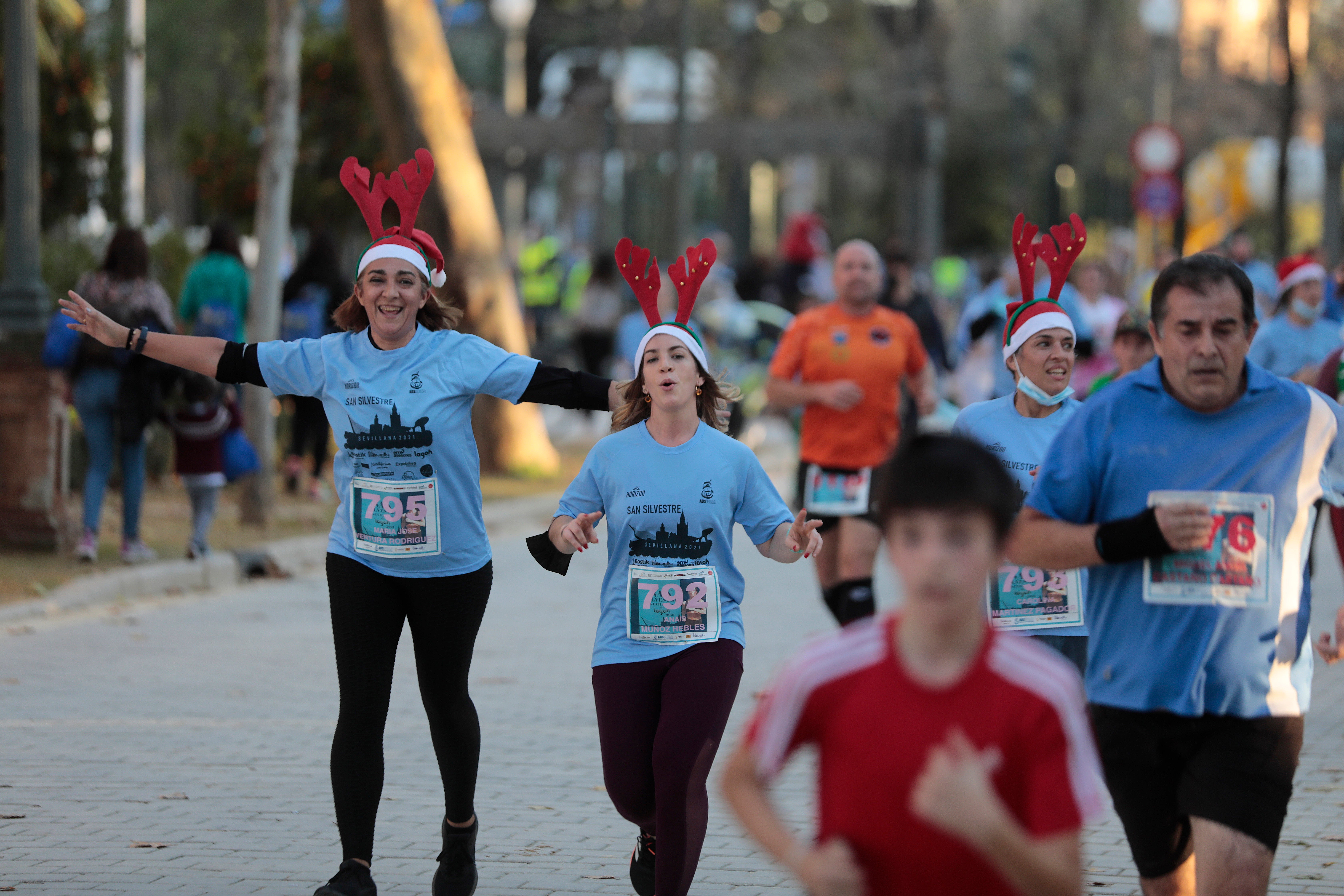 ¿Has corrido la San Silvestre de Sevilla? Búscate en nuestra galería (I)