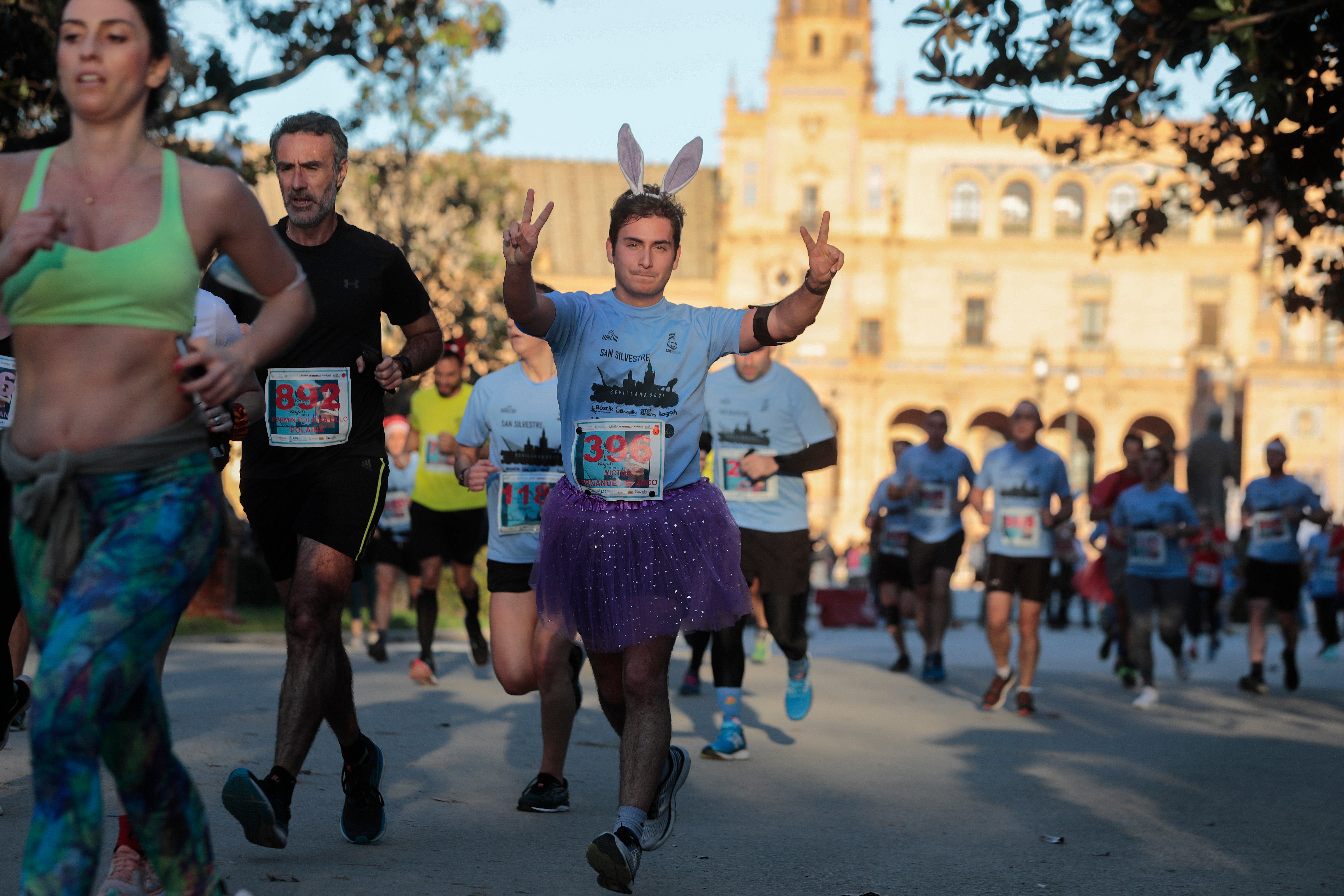 ¿Has corrido la San Silvestre de Sevilla? Búscate en nuestra galería (I)