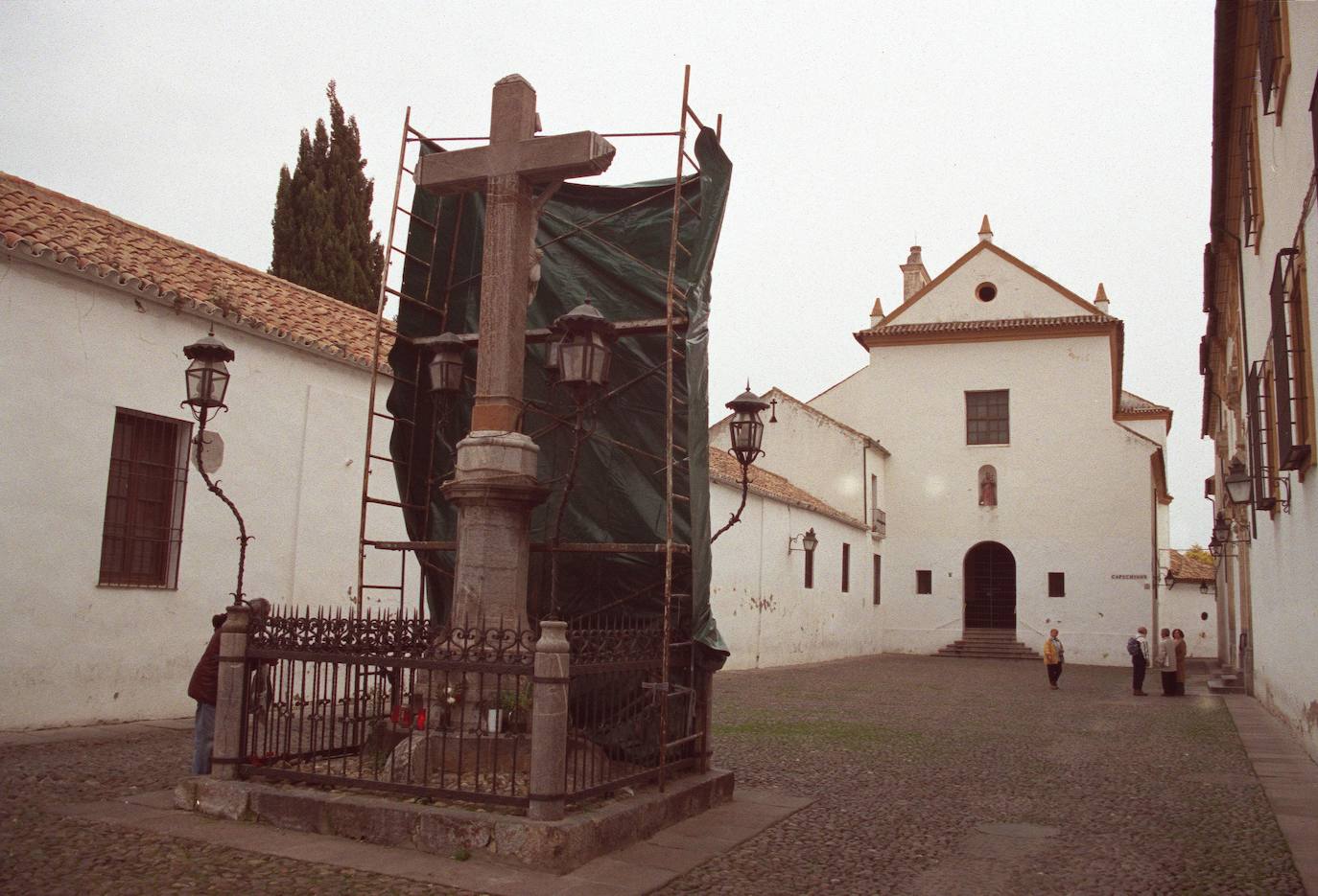 Un paseo por la historia y estética del Cristo de los Faroles de Córdoba, en imágenes