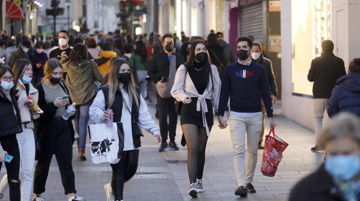 El ambiente de compras para los Reyes Magos en Córdoba, en imágenes