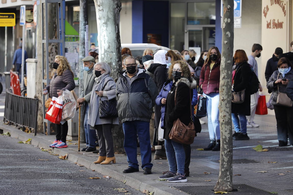 La huelga de Aucorsa en Córdoba, en imágenes