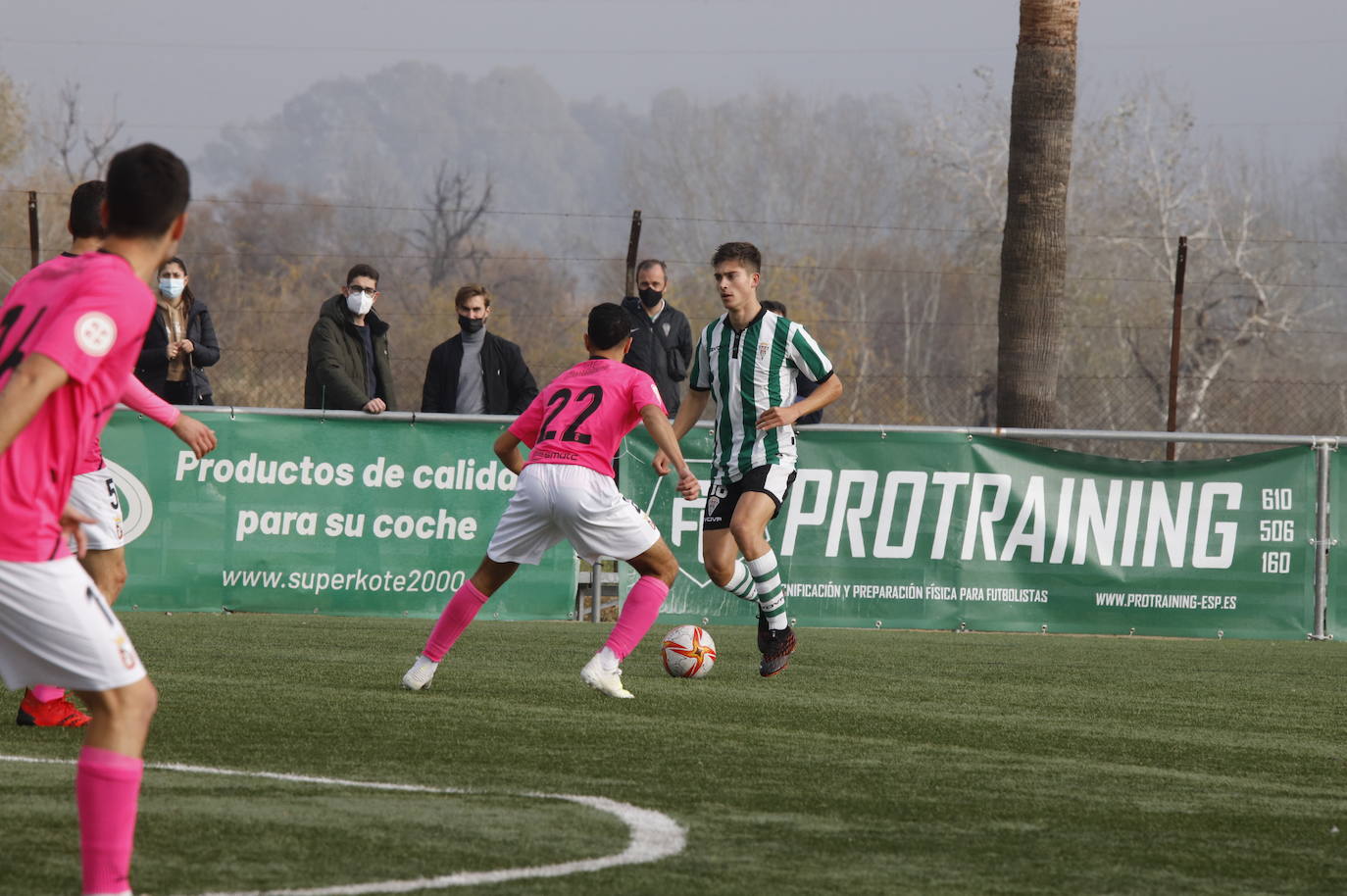 El empate del Córdoba B ante el Ceuta B, en imágenes