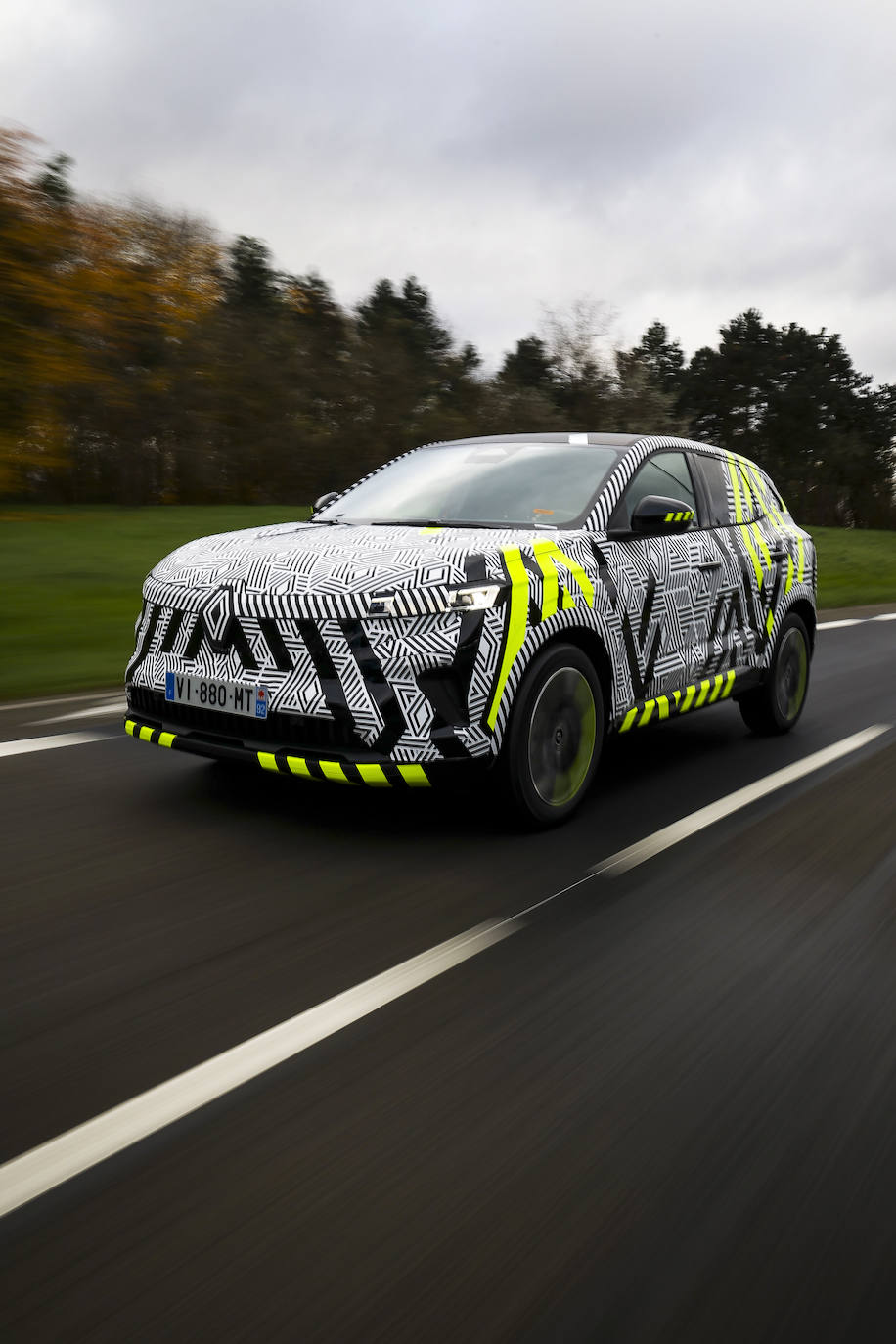 El Renault Austral camuflado ya recorre las carreteras europeas