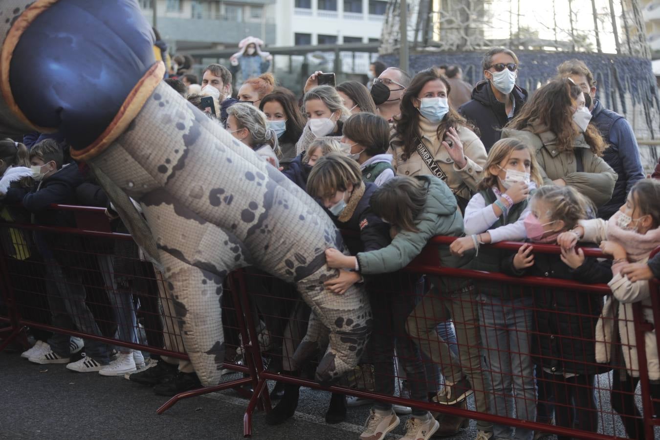 FOTOS: Así ha sido la Cabalgata de los Reyes Magos en Cádiz