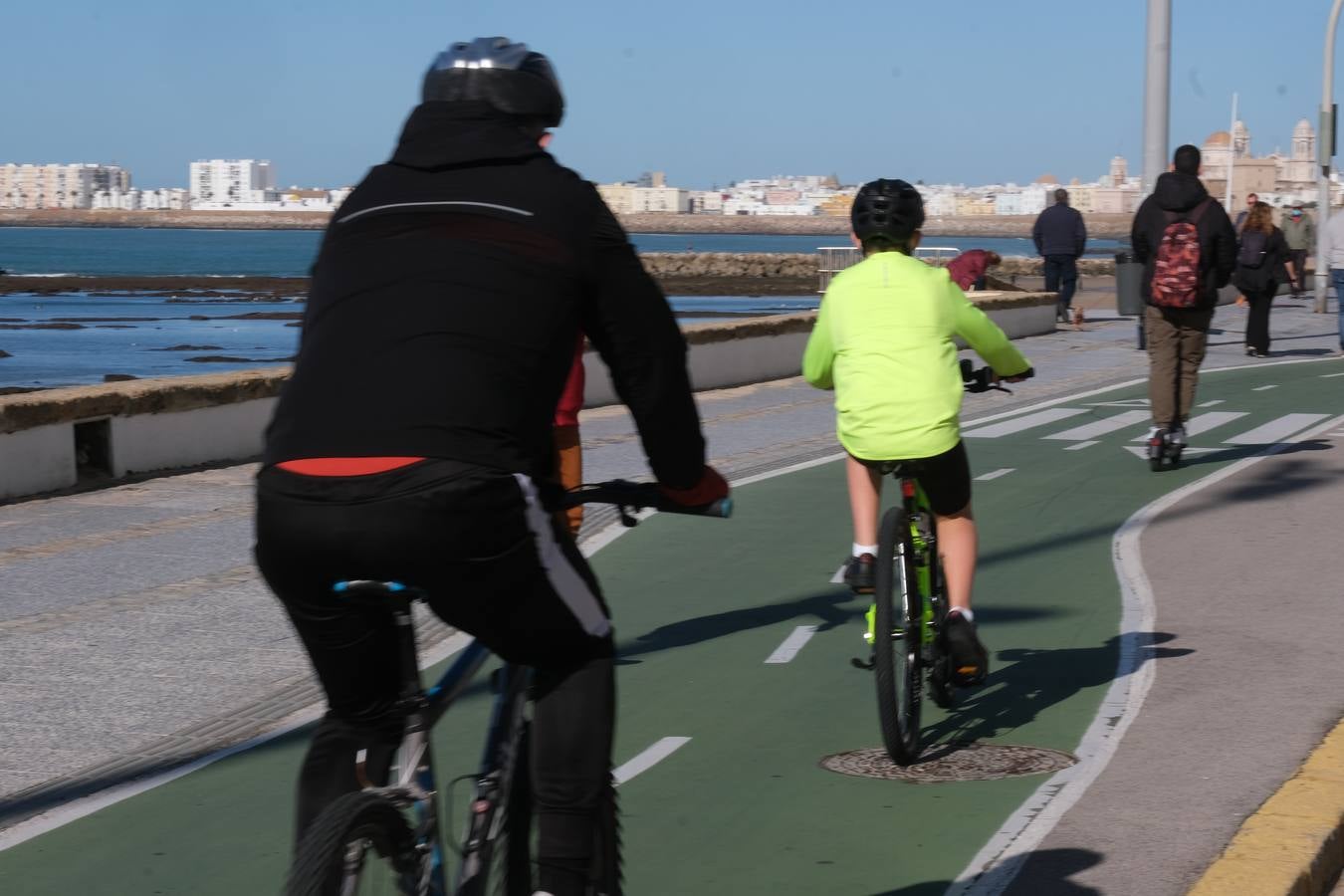 El ambiente de Cádiz en su Día de Reyes