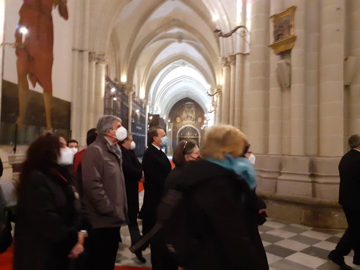 Las imágenes del entierro del cardenal Francisco Álvarez en la catedral primada