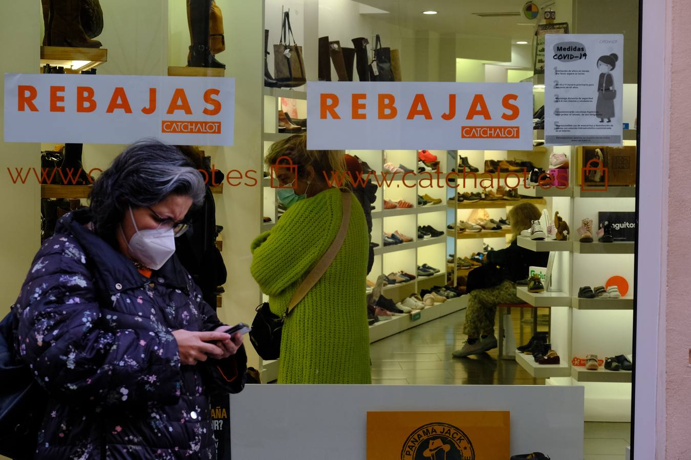 FOTOS: Arrancan las rebajas en Cádiz