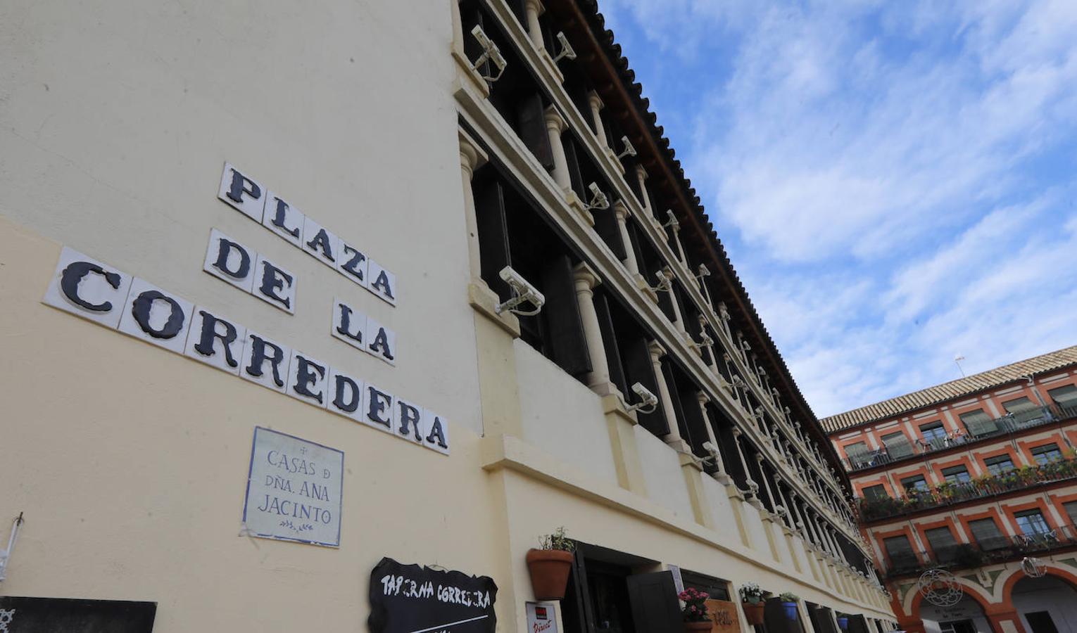 La plaza de la Corredera de Córdoba, en imágenes (II)