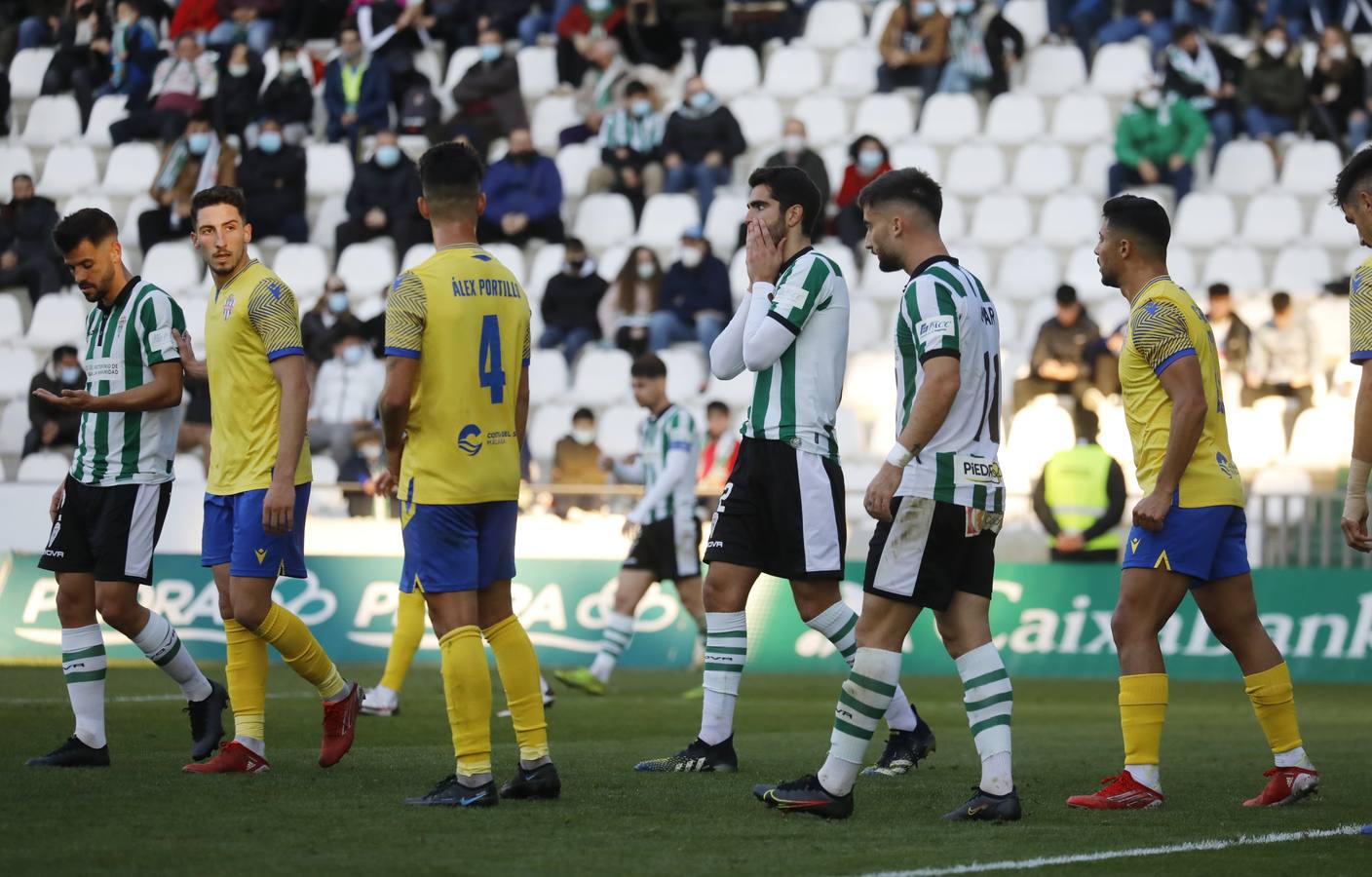 La victoria del Córdoba CF ante el Vélez CF (4-1), en imágenes