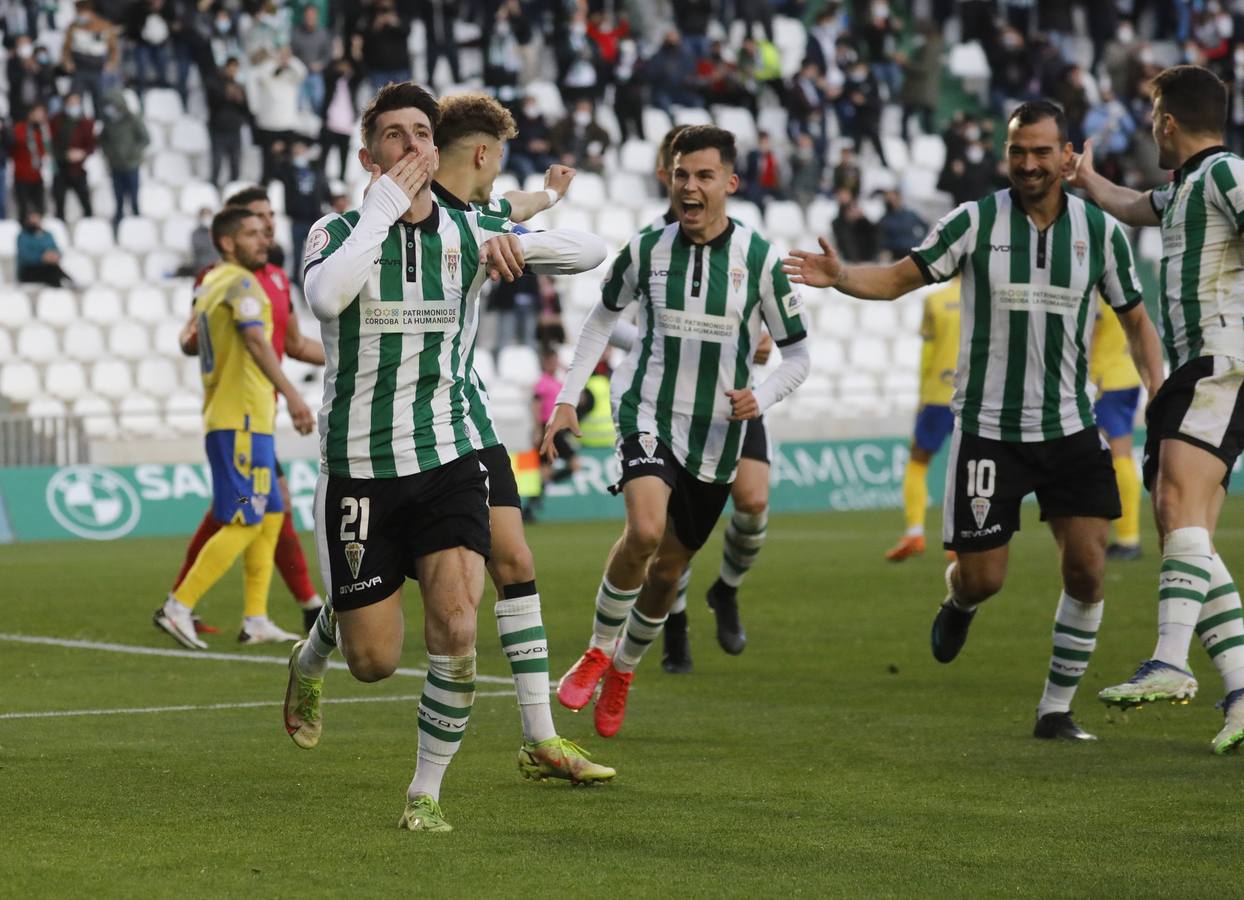 La victoria del Córdoba CF ante el Vélez CF (4-1), en imágenes