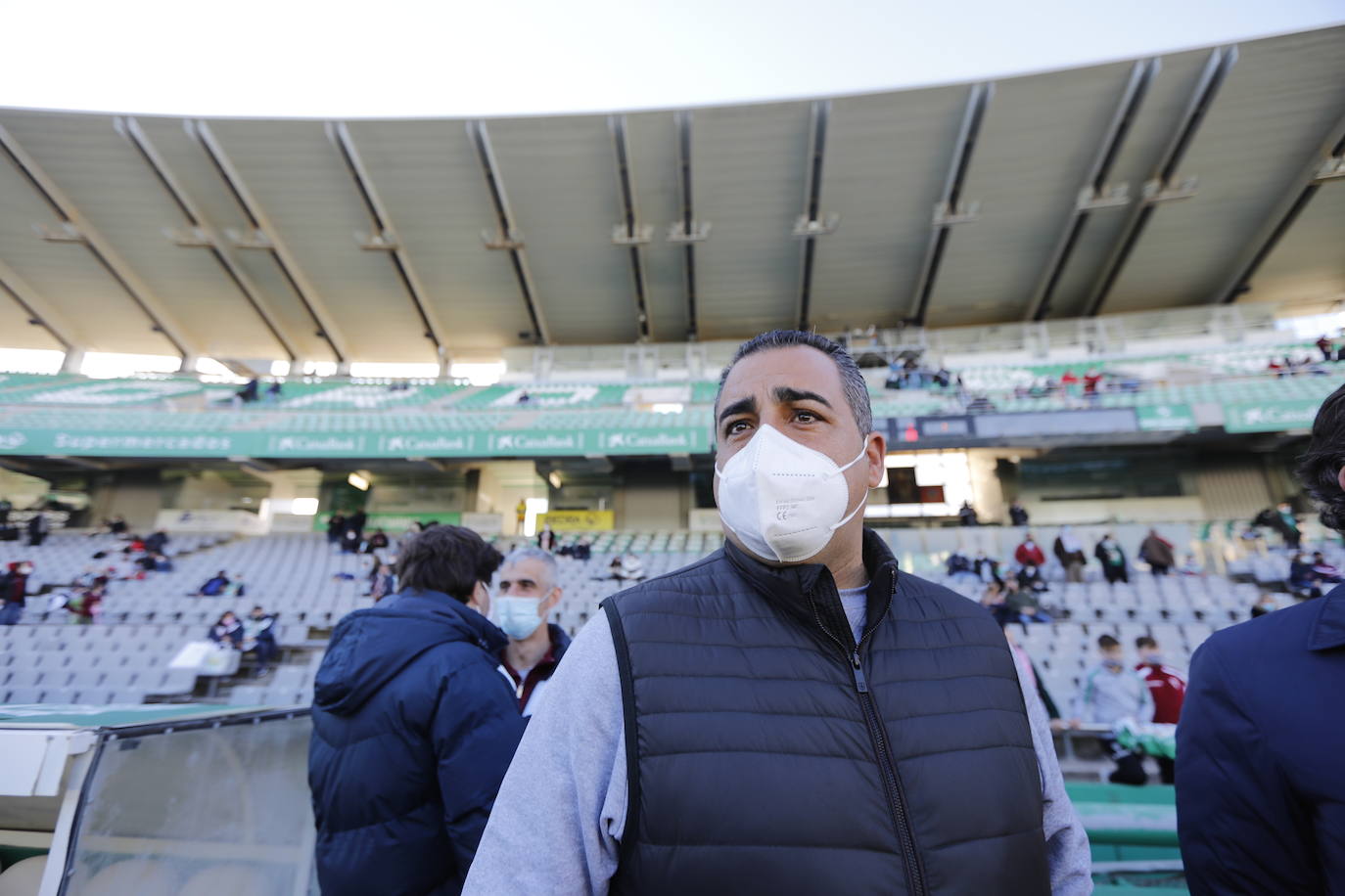 El ambiente en las gradas en el Córdoba CF - Vélez CF, en imágenes