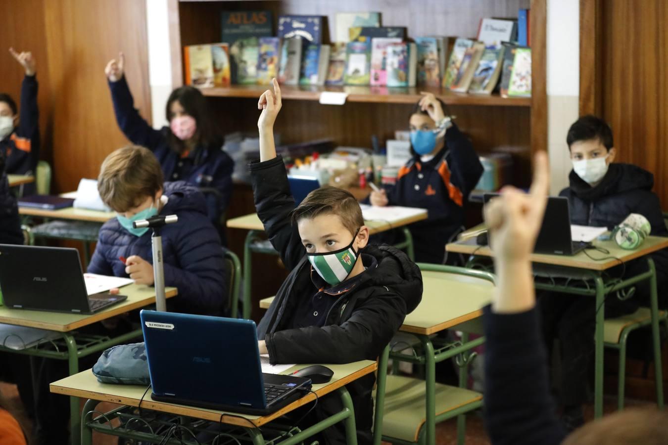 La vuelta a clase en Córdoba, en imágenes