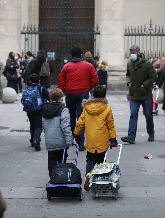 La vuelta a clase en Córdoba, en imágenes