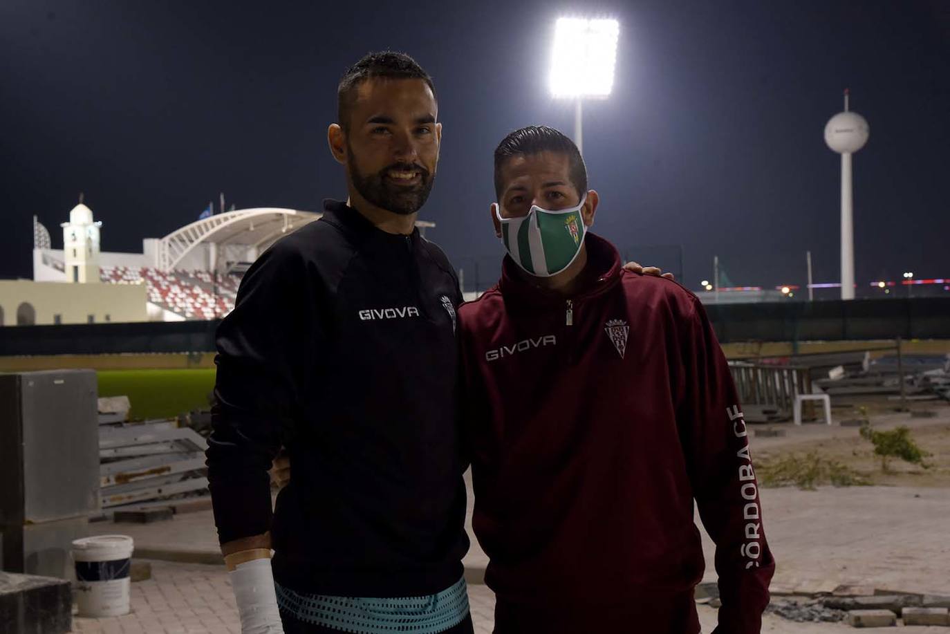 El primer entrenamiento del Córdoba CF en Baréin, en imágenes