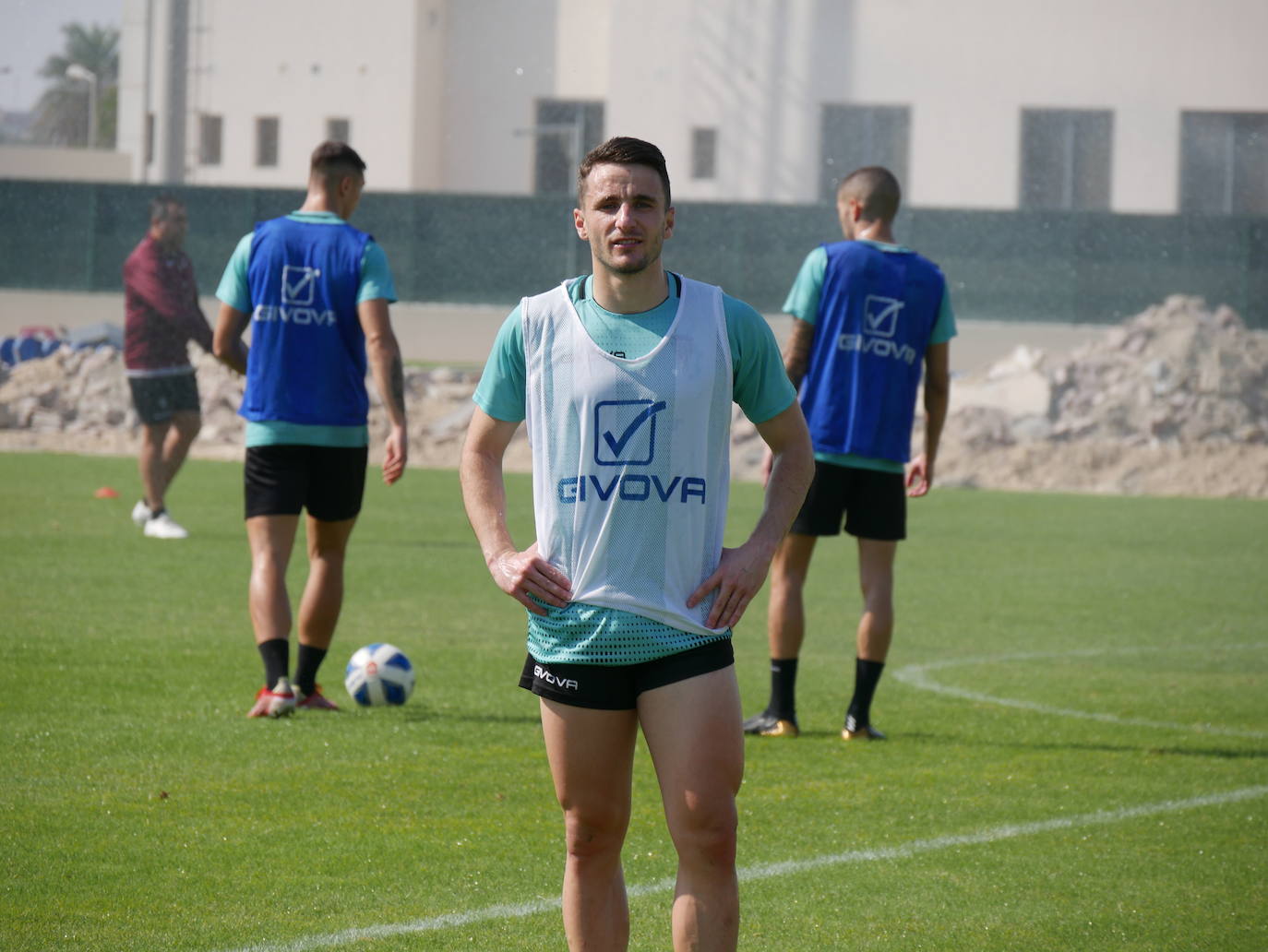 Las mejores imágenes del segundo día de entrenamiento del Córdoba en Baréin