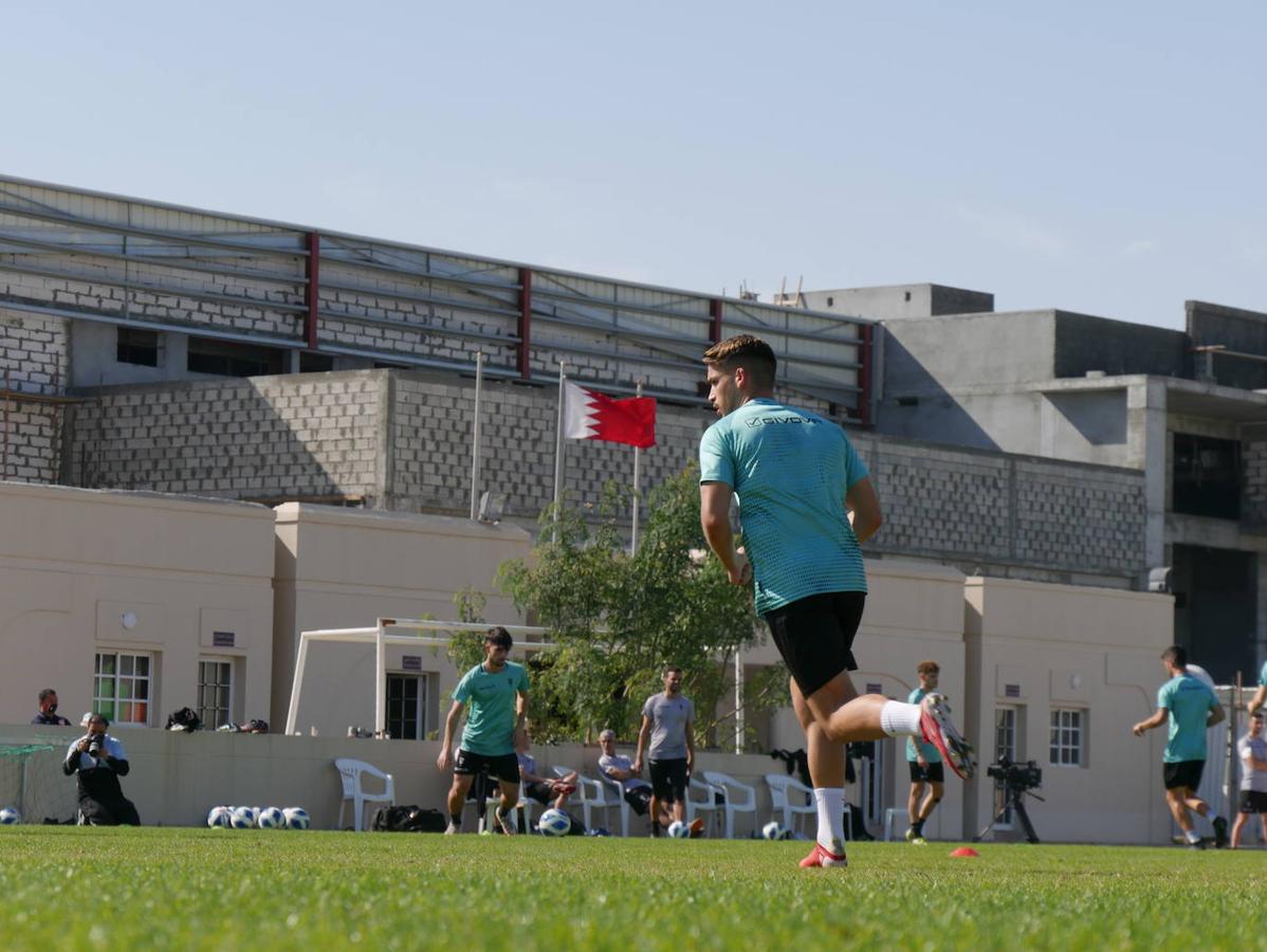 El día tres del Córdoba CF en Baréin, en imágenes