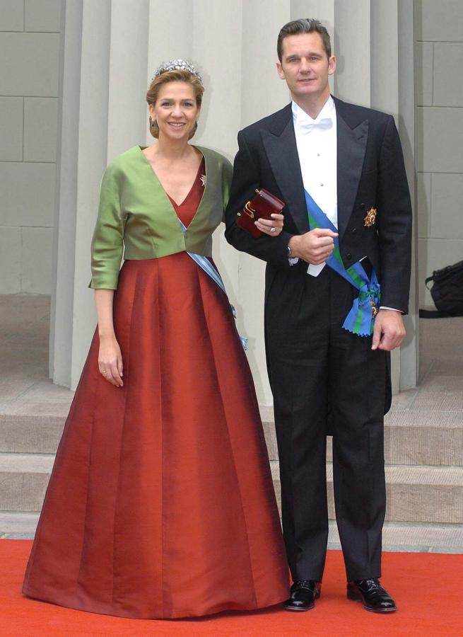 La Infanta Cristina e Iñaki Urdangarín: una historia de amor, en imágenes