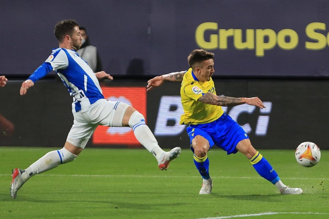 FOTOS: El Cádiz - Espanyol, en imágenes