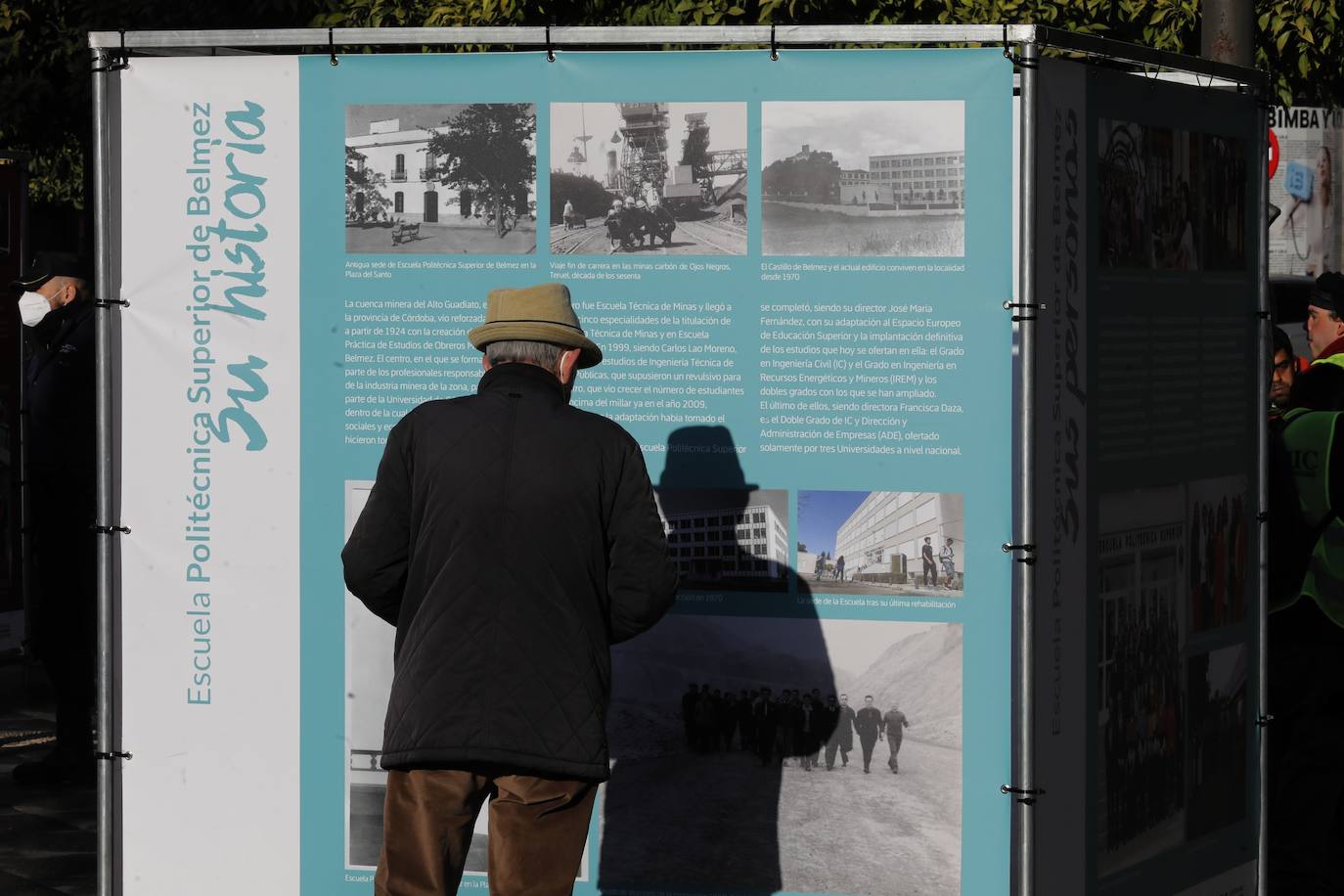 La exposición del 50 aniversario de la Universidad de Córdoba, en imágenes