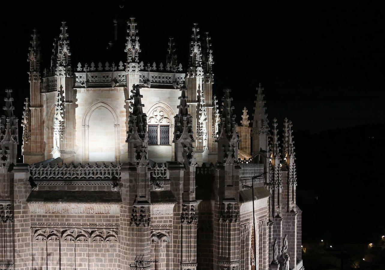 Las imágenes de la nueva iluminación del monumento