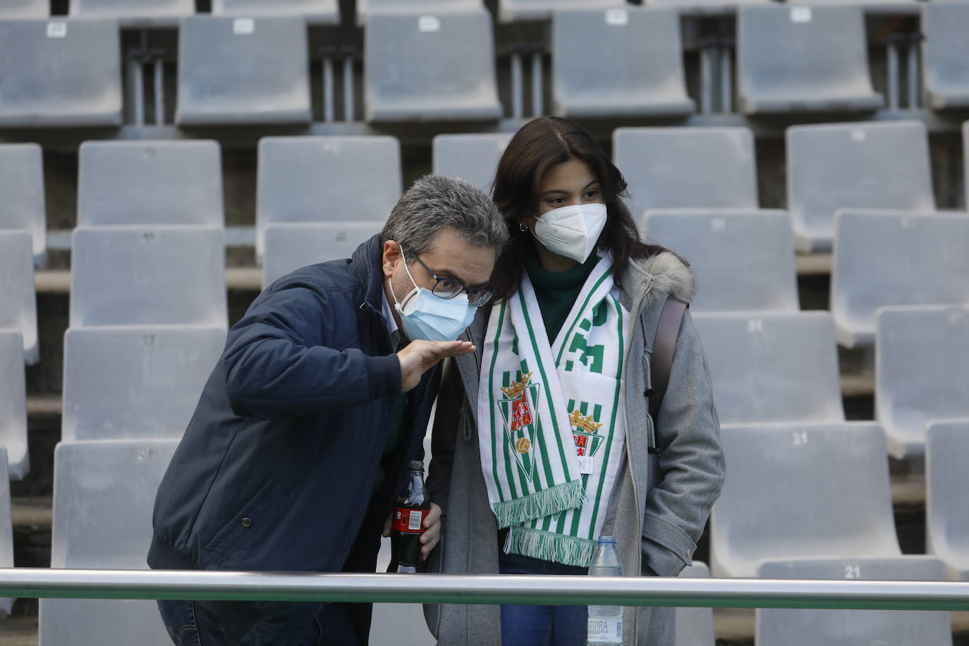 Las mejores imágenes del ambiente en la grada en el Córdoba CF - Xerez DFC