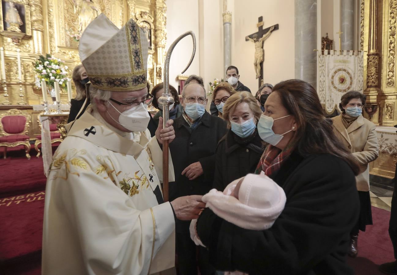 El arzobispo Saiz oficia la primera misa en la festividad de San Francisco de Sales