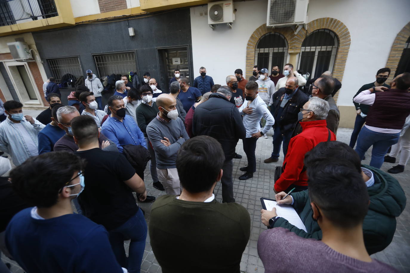 Las &#039;igualás&#039; de los costaleros de la Sentencia de Córdoba, en imágenes