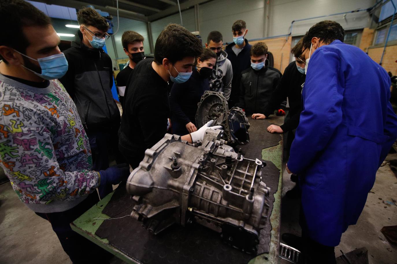 Así se preparan en el instituto Zoco de Córdoba para la llegada de Ford, en imágenes