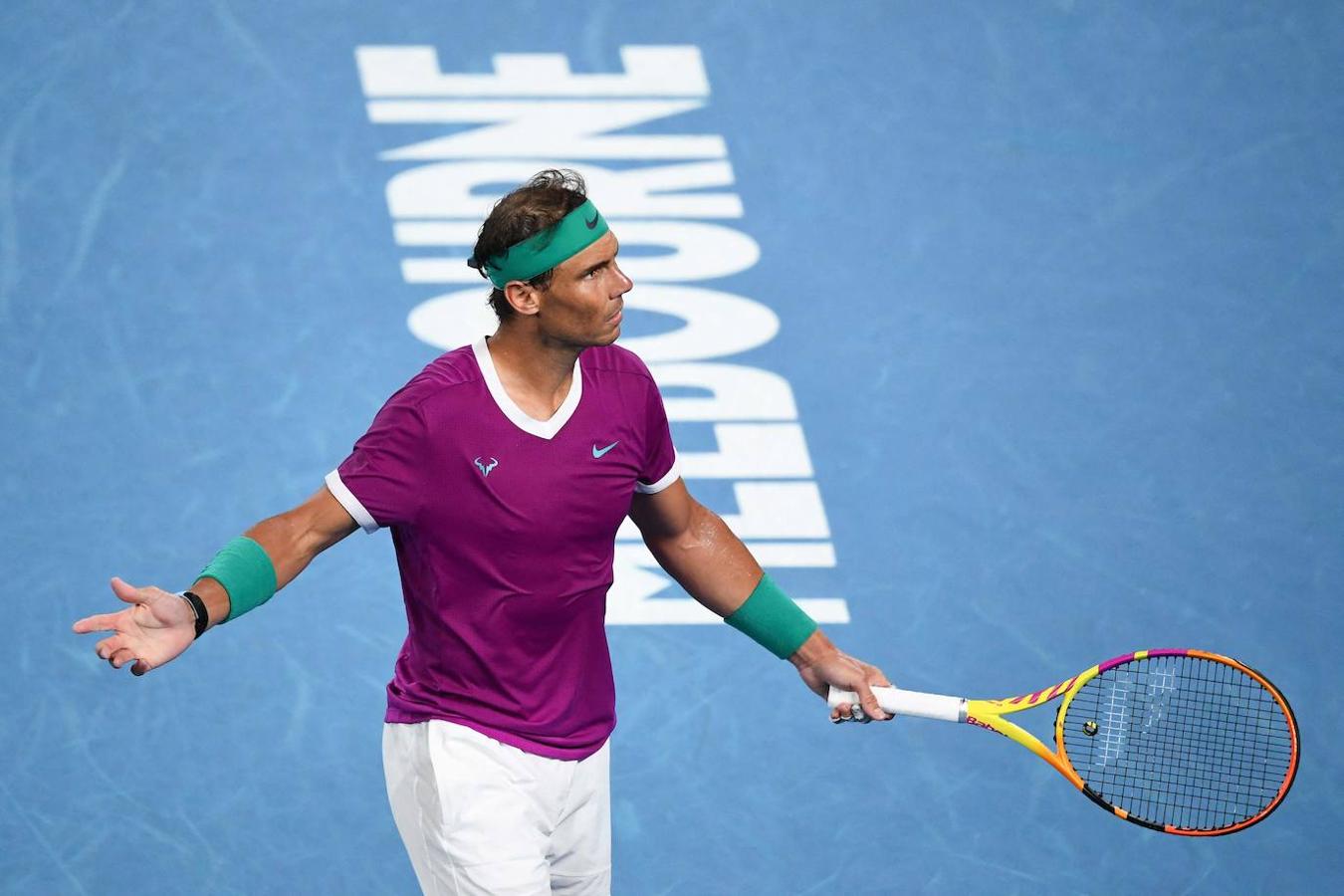 Nadal gana el Grand Slam de Australia. Durante cinco horas y media, Nadal ha luchado con uñas y dientes en Australia por su victoria número 21