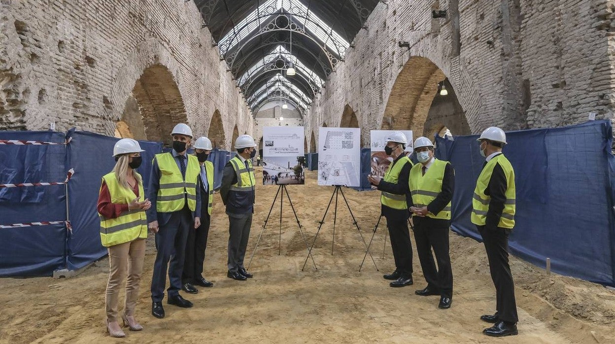 En imágenes, empiezan las obras en las Reales Atarazanas de Sevilla