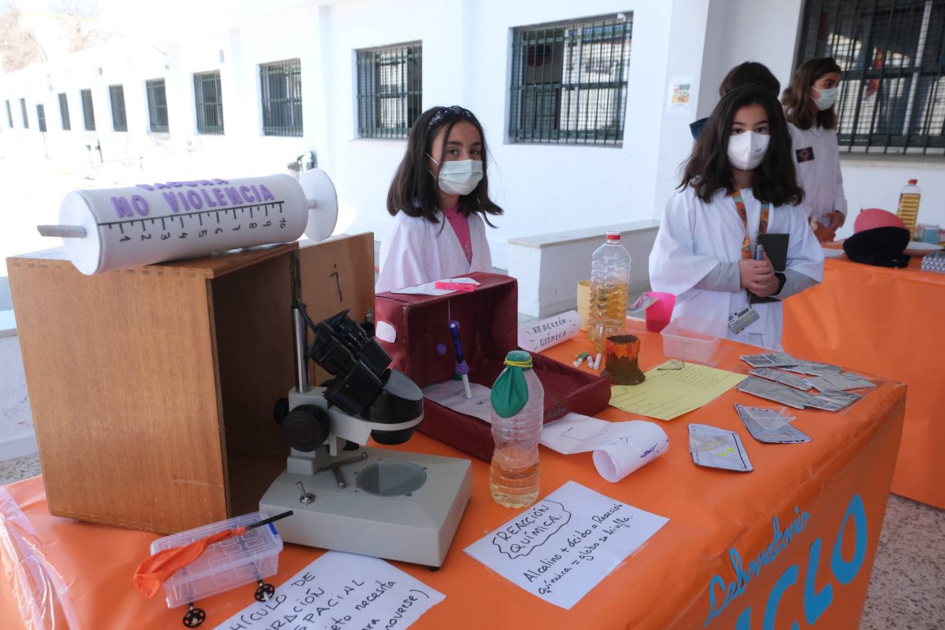 FOTOS: El Día Internacional de la Mujer y la Niña en la Ciencia